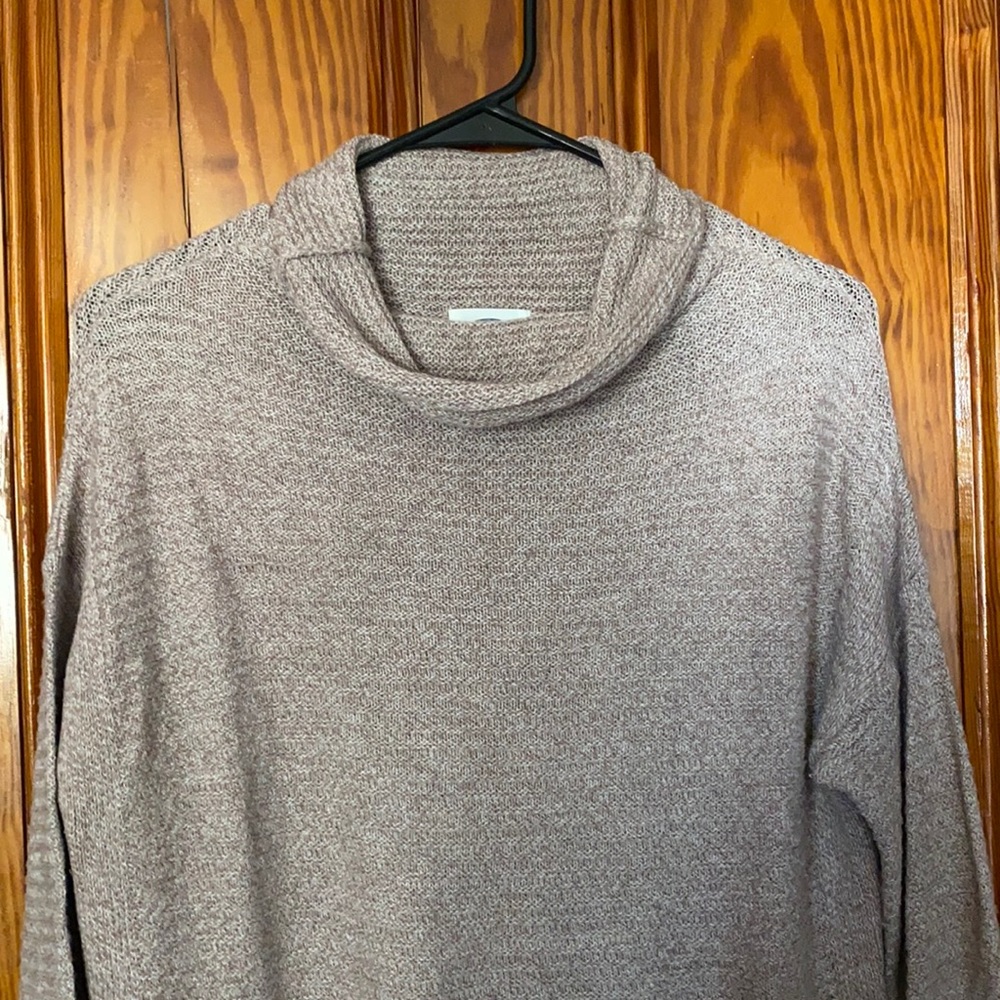 Old Navy Mauve Sweater